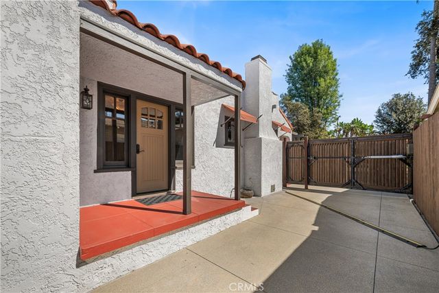 321 Drake Avenue, Fullerton, CA 92832