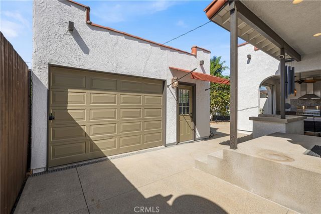 321 Drake Avenue, Fullerton, CA 92832