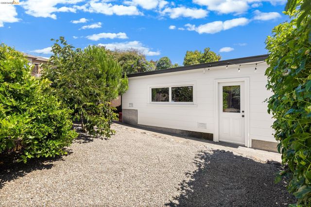 628 Kern St, Richmond, CA 94805