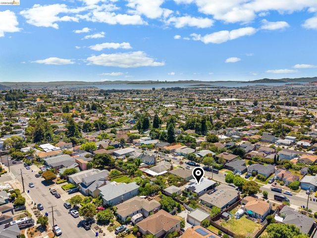 628 Kern St, Richmond, CA 94805