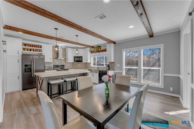 1107 Seneca Drive, Burnet, TX 78611