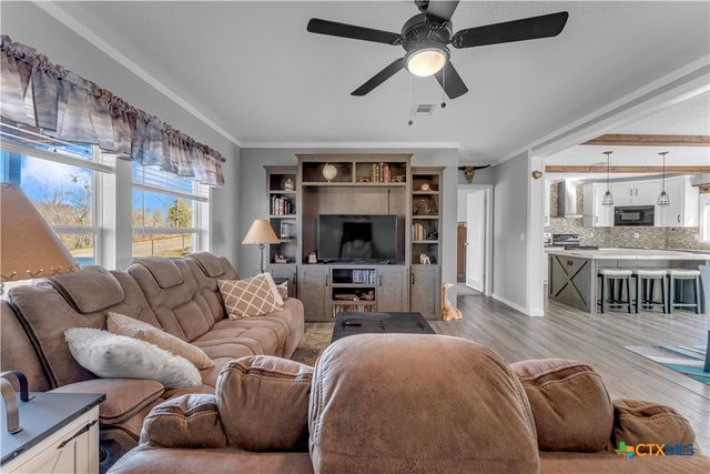 1107 Seneca Drive, Burnet, TX 78611