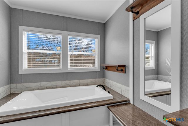 1107 Seneca Drive, Burnet, TX 78611