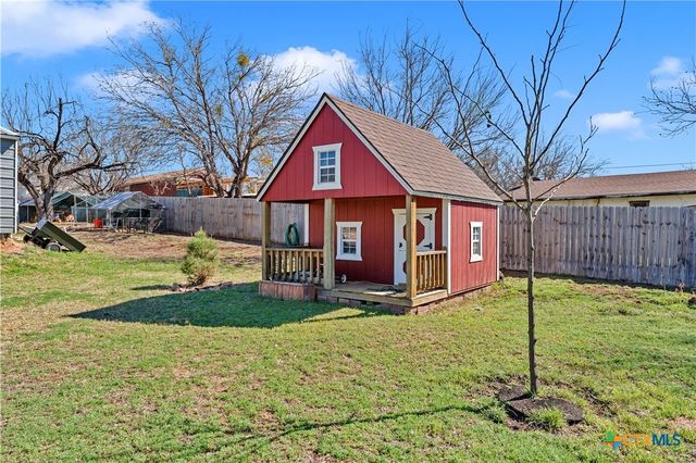 1107 Seneca Drive, Burnet, TX 78611