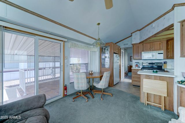 111 S GREENFIELD Road 822, Mesa, AZ 85206