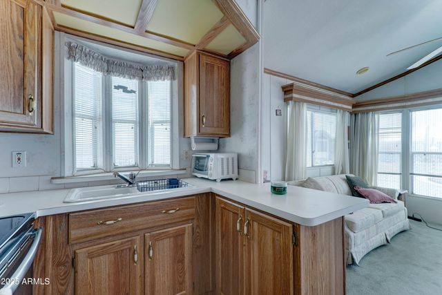 111 S GREENFIELD Road 822, Mesa, AZ 85206