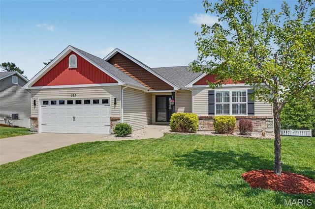 223 Hartford Glen Court, Wentzville, MO 63385
