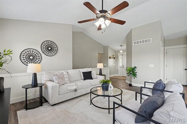 223 Hartford Glen Court, Wentzville, MO 63385