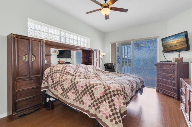 8303 CORAL CREEK LOOP, Hudson, FL 34667