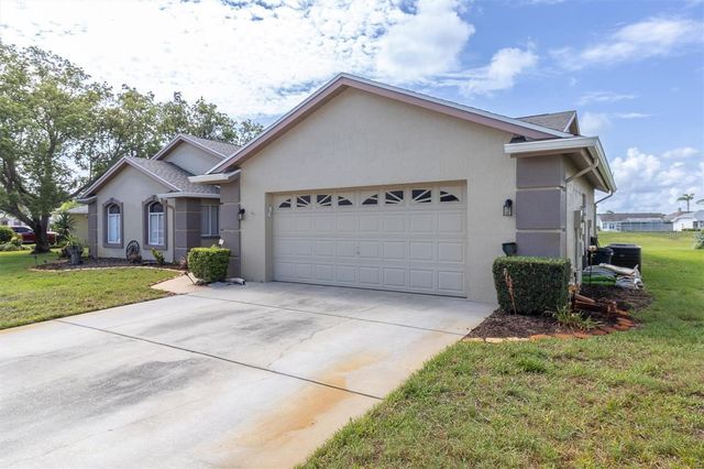 8303 CORAL CREEK LOOP, Hudson, FL 34667