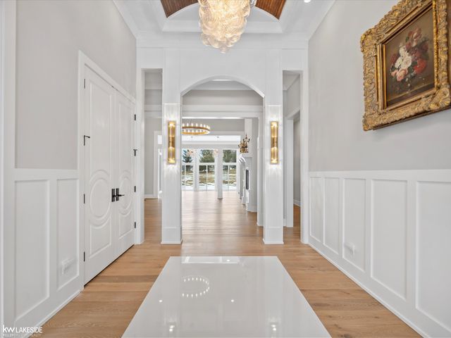 5769 Cotswold Drive 16, Washington Twp, MI 48094