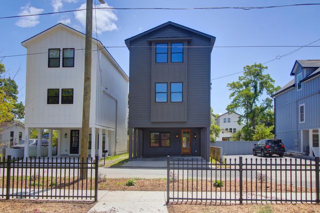 2009 Arbutus Avenue, Charleston, SC 29405