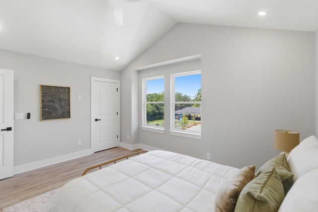 2009 Arbutus Avenue, Charleston, SC 29405