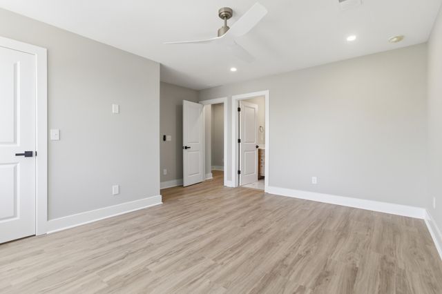 2009 Arbutus Avenue, Charleston, SC 29405