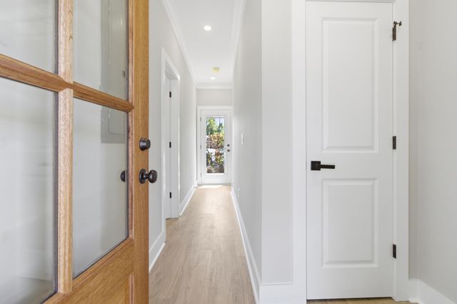 2009 Arbutus Avenue, Charleston, SC 29405