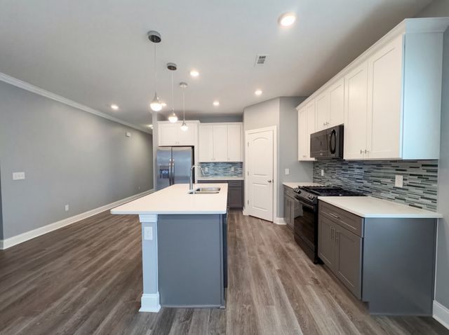 309 Cedar Glade Ct, Lebanon, TN 37090