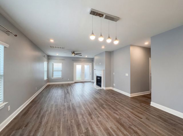 309 Cedar Glade Ct, Lebanon, TN 37090