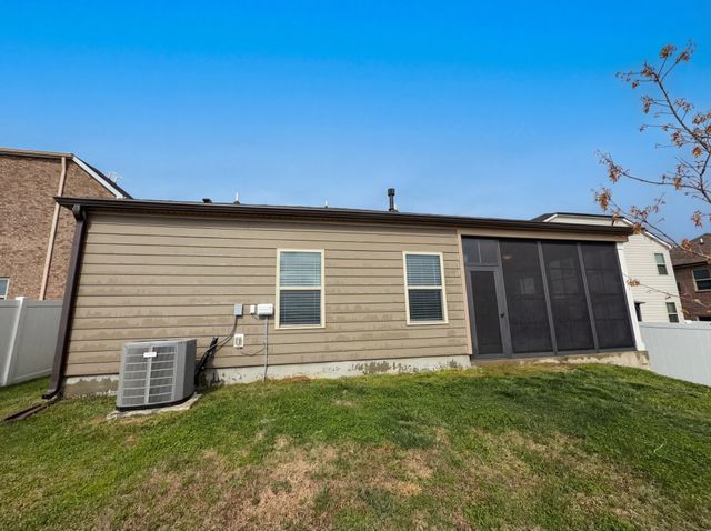 309 Cedar Glade Ct, Lebanon, TN 37090