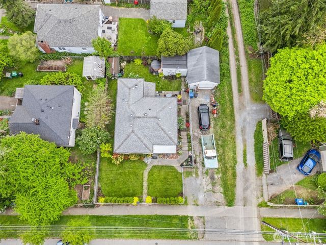 1616 SW Thistle Street, Seattle, WA 98106