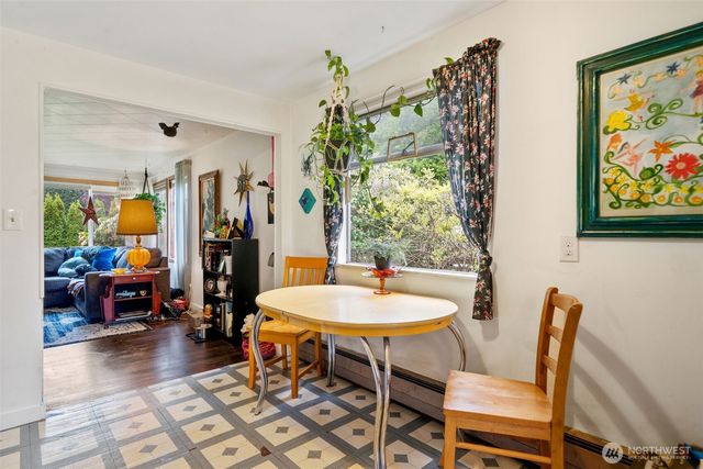 1616 SW Thistle Street, Seattle, WA 98106