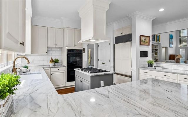 3300 Forsyth Drive, Greensboro, NC 27407