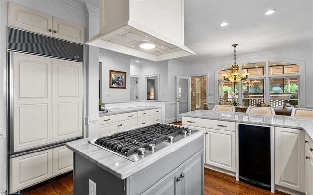 3300 Forsyth Drive, Greensboro, NC 27407