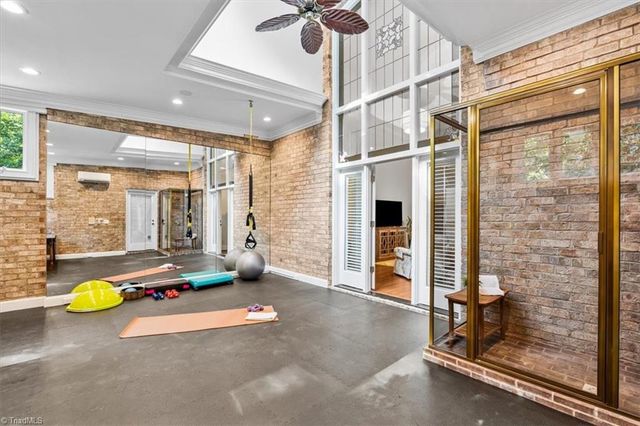 3300 Forsyth Drive, Greensboro, NC 27407