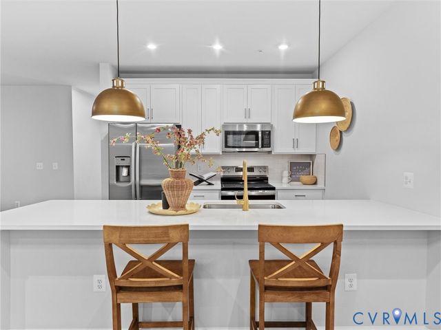 13303 Garland Ln, Midlothian, VA 23114