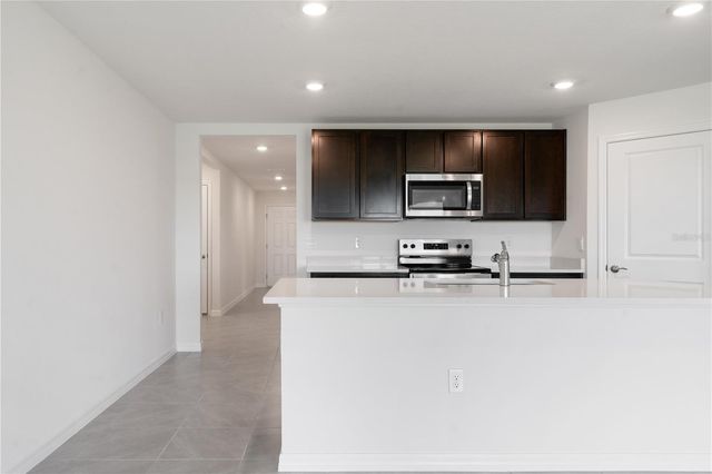 4762 SW 88TH LANE, Ocala, FL 34476