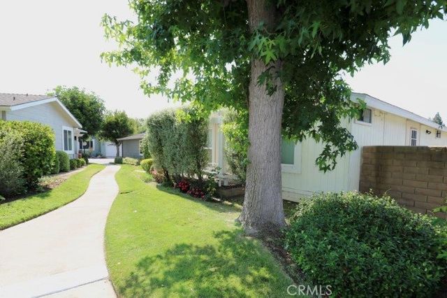 1609 Canyon Lake 137, Santa Ana, CA 92705