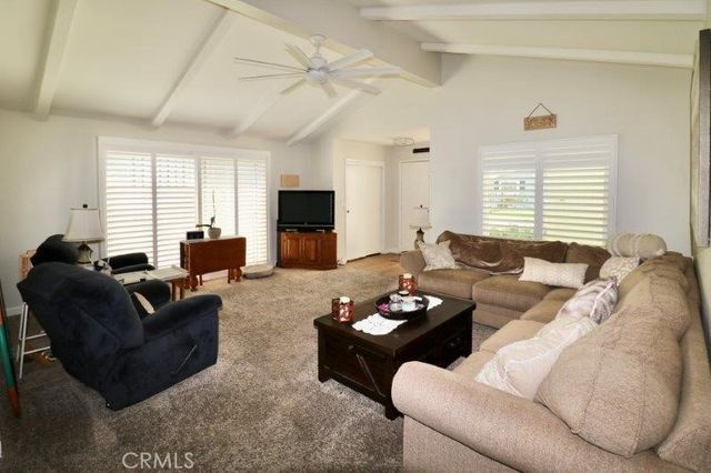 1609 Canyon Lake 137, Santa Ana, CA 92705