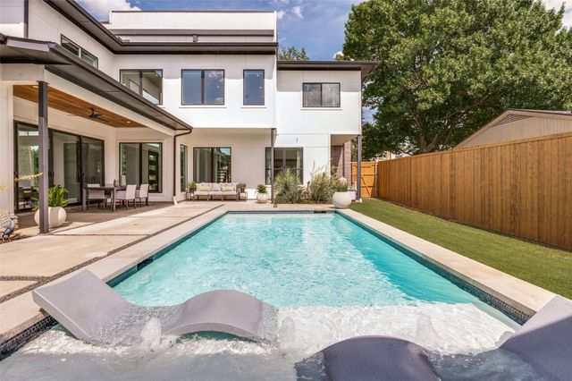 9915 Hurley Way, Dallas, TX 75220