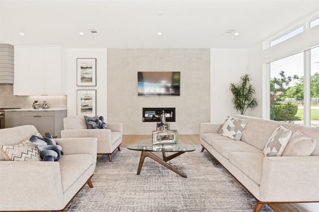 9915 Hurley Way, Dallas, TX 75220