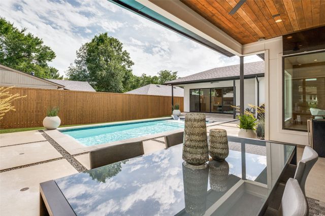 9915 Hurley Way, Dallas, TX 75220