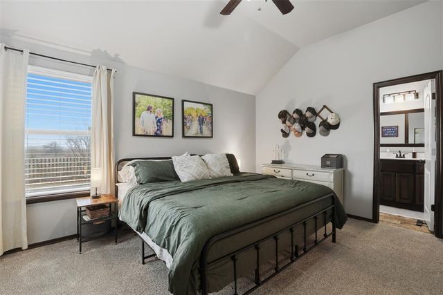 8705 SW 36th Street, Mustang, OK 73179