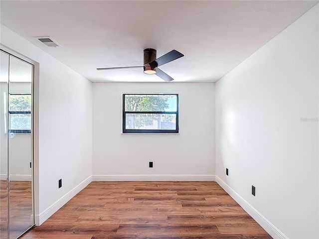 4012 BRAESGATE LANE, Tampa, FL 33624