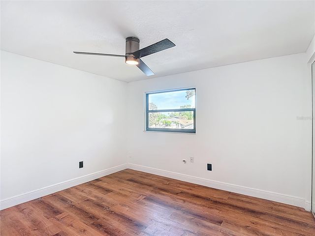 4012 BRAESGATE LANE, Tampa, FL 33624