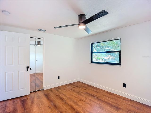 4012 BRAESGATE LANE, Tampa, FL 33624