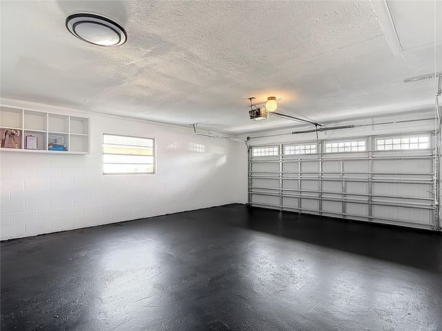 4012 BRAESGATE LANE, Tampa, FL 33624