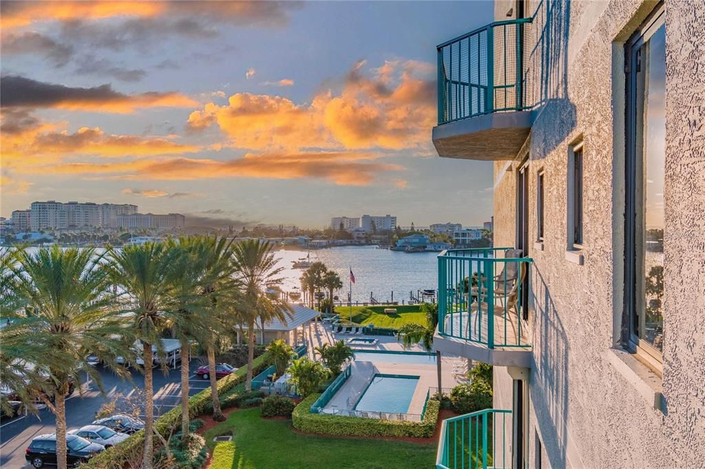 670 ISLAND WAY 602, Clearwater, FL 33767