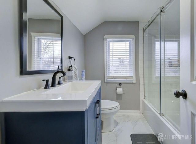 1140 Saint John Street, Manville, NJ 08835