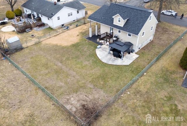 1140 Saint John Street, Manville, NJ 08835