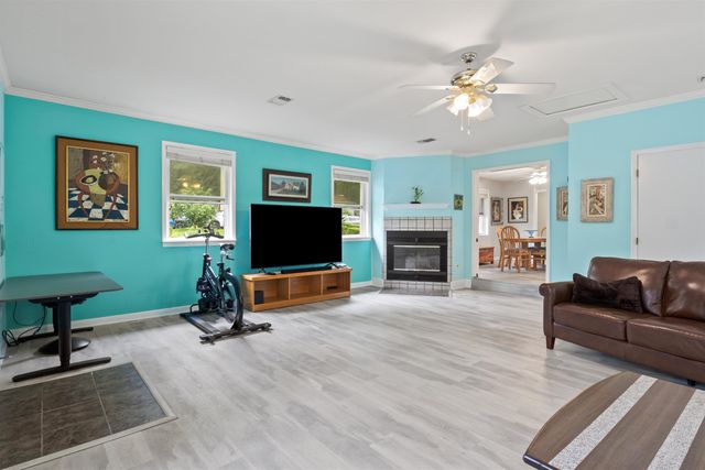 908 Tamarack Avenue, Tallahassee, FL 32303