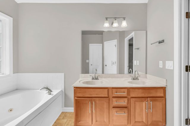 223 Misty Dr, Pleasant View, TN 37146