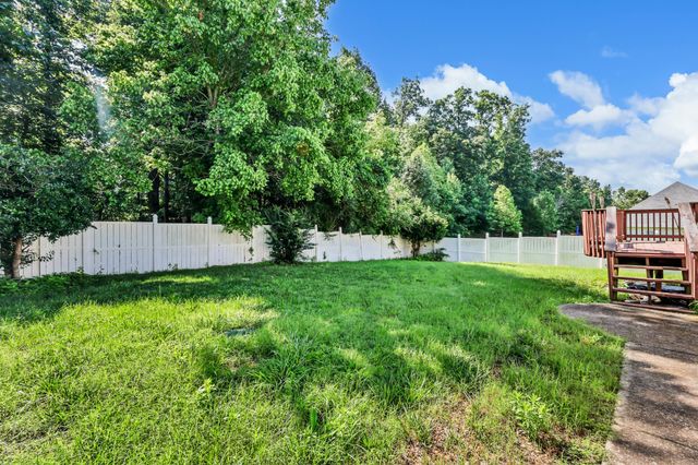 223 Misty Dr, Pleasant View, TN 37146