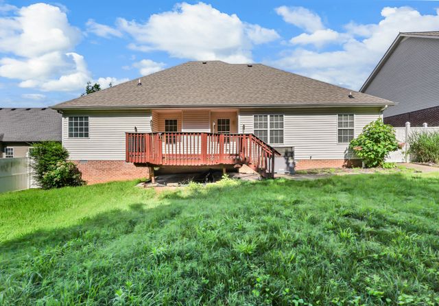 223 Misty Dr, Pleasant View, TN 37146