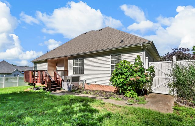223 Misty Dr, Pleasant View, TN 37146
