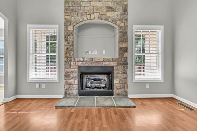 223 Misty Dr, Pleasant View, TN 37146