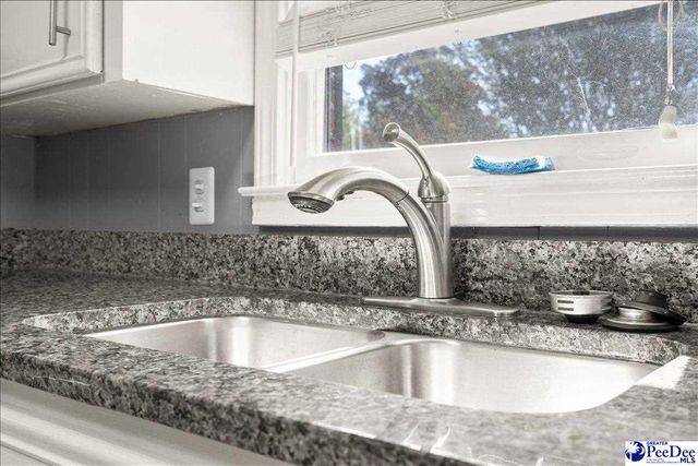 630 Arbor Dr, Florence, SC 29501