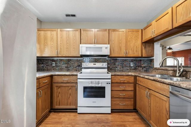 6001 Winterpointe Lane 101, Raleigh, NC 27606